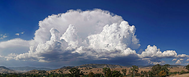 Anvil shaped cumulus panorama